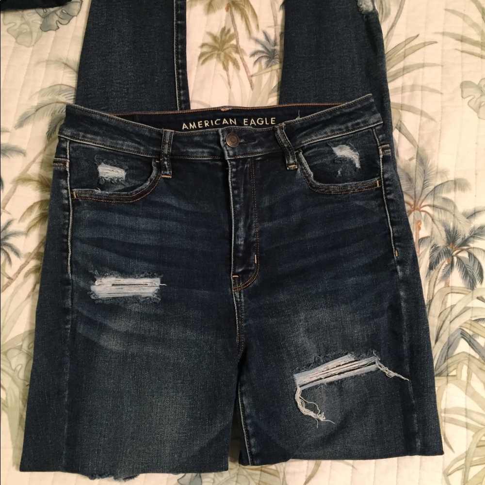 AEO ripped high rise jeggings ✨👖